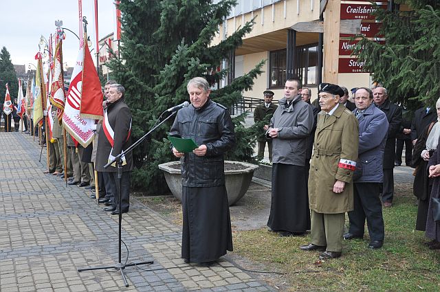 Przed Pomnikiem Jubileuszowym